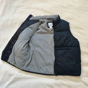 Old Navy Black Puffer Vest